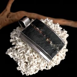 Pyrit auf Granit Anhänger